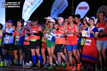 BINH DUONG NEW CITY HALF MARATHON 2024 - Ảnh #1737610