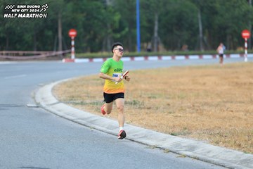 BINH DUONG NEW CITY HALF MARATHON 2024 - Ảnh #1735161