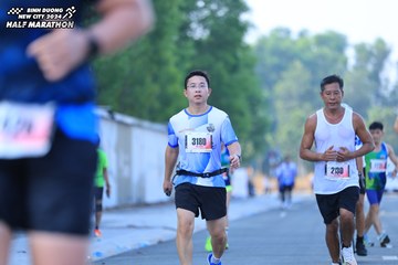 BINH DUONG NEW CITY HALF MARATHON 2024 - Ảnh #1767925