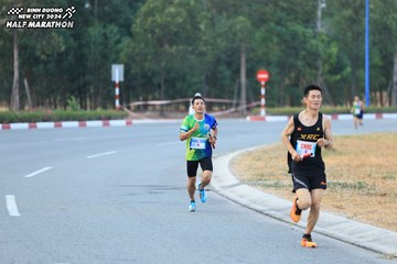 BINH DUONG NEW CITY HALF MARATHON 2024 - Ảnh #1735231