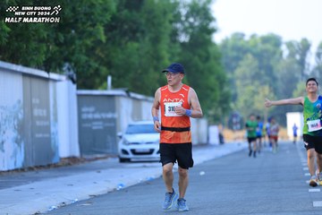 BINH DUONG NEW CITY HALF MARATHON 2024 - Ảnh #1765517