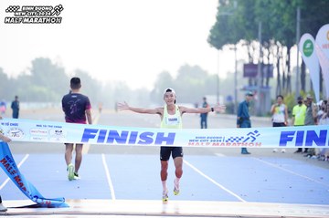 BINH DUONG NEW CITY HALF MARATHON 2024 - Ảnh #1771350