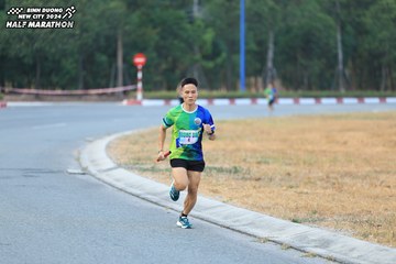 BINH DUONG NEW CITY HALF MARATHON 2024 - Ảnh #1735212