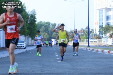 BINH DUONG NEW CITY HALF MARATHON 2024 - Ảnh #1766717