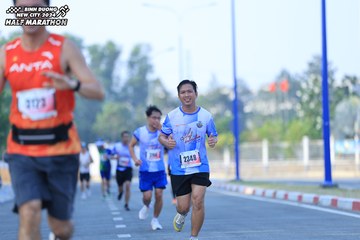 BINH DUONG NEW CITY HALF MARATHON 2024 - Ảnh #1766309