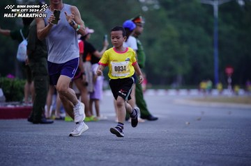 BINH DUONG NEW CITY HALF MARATHON 2024 - Ảnh #1724984