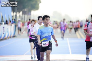 BINH DUONG NEW CITY HALF MARATHON 2024 - Ảnh #1765066