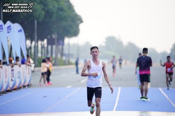 BINH DUONG NEW CITY HALF MARATHON 2024 - Ảnh #1772754