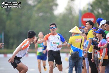 BINH DUONG NEW CITY HALF MARATHON 2024 - Ảnh #1736702