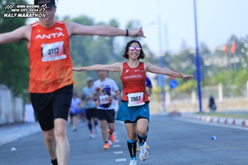 BINH DUONG NEW CITY HALF MARATHON 2024 - Ảnh #1763631