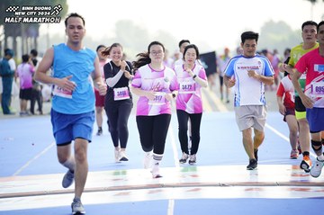 BINH DUONG NEW CITY HALF MARATHON 2024 - Ảnh #1760075