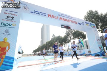 BINH DUONG NEW CITY HALF MARATHON 2024 - Ảnh #1819265