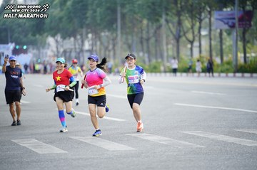 BINH DUONG NEW CITY HALF MARATHON 2024 - Ảnh #1729837