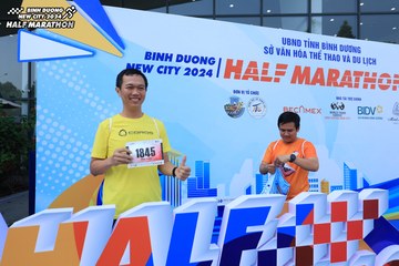 BINH DUONG NEW CITY HALF MARATHON 2024 - Ảnh #1723239