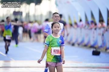 BINH DUONG NEW CITY HALF MARATHON 2024 - Ảnh #1770277