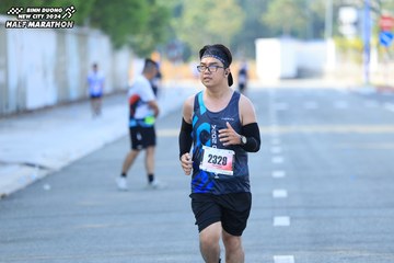 BINH DUONG NEW CITY HALF MARATHON 2024 - Ảnh #1771580