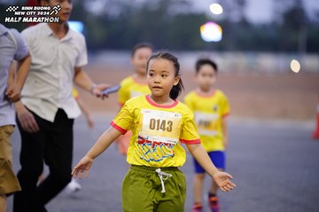 BINH DUONG NEW CITY HALF MARATHON 2024 - Ảnh #1725786