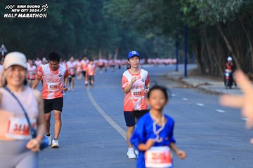BINH DUONG NEW CITY HALF MARATHON 2024 - Ảnh #1772447