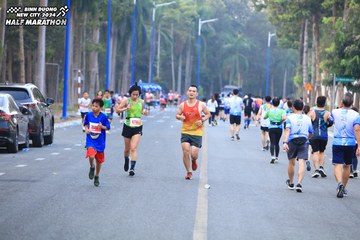 BINH DUONG NEW CITY HALF MARATHON 2024 - Ảnh #1755961