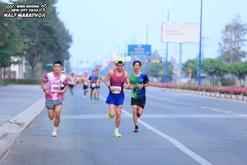 BINH DUONG NEW CITY HALF MARATHON 2024 - Ảnh #1766019