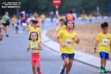 BINH DUONG NEW CITY HALF MARATHON 2024 - Ảnh #1726707