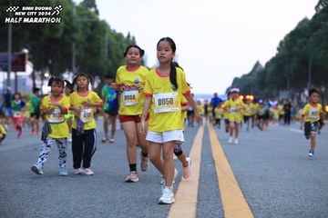 BINH DUONG NEW CITY HALF MARATHON 2024 - Ảnh #1727769