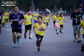 BINH DUONG NEW CITY HALF MARATHON 2024 - Ảnh #1724630
