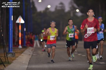 BINH DUONG NEW CITY HALF MARATHON 2024 - Ảnh #1756271