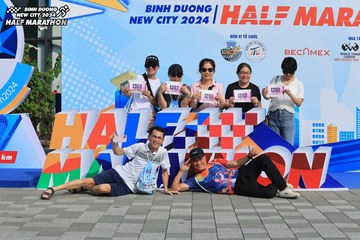 BINH DUONG NEW CITY HALF MARATHON 2024 - Ảnh #1724174
