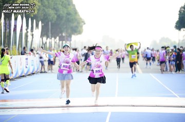 BINH DUONG NEW CITY HALF MARATHON 2024 - Ảnh #1760487
