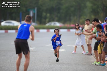 BINH DUONG NEW CITY HALF MARATHON 2024 - Ảnh #1736218