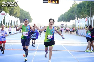 BINH DUONG NEW CITY HALF MARATHON 2024 - Ảnh #1760454