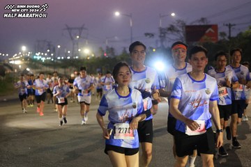 BINH DUONG NEW CITY HALF MARATHON 2024 - Ảnh #1741379