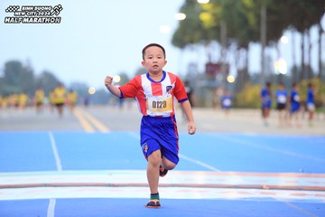 BINH DUONG NEW CITY HALF MARATHON 2024 - Ảnh #1727509