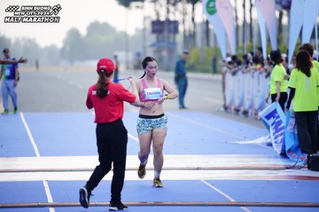 BINH DUONG NEW CITY HALF MARATHON 2024 - Ảnh #1772582