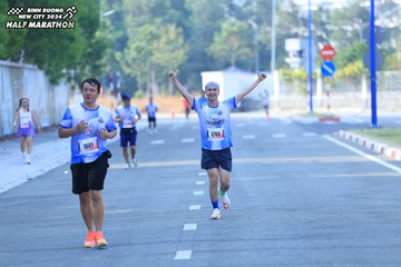 BINH DUONG NEW CITY HALF MARATHON 2024 - Ảnh #1771046