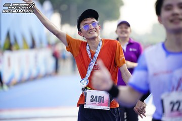 BINH DUONG NEW CITY HALF MARATHON 2024 - Ảnh #1758975