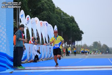 BINH DUONG NEW CITY HALF MARATHON 2024 - Ảnh #1737156