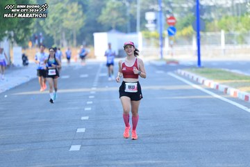 BINH DUONG NEW CITY HALF MARATHON 2024 - Ảnh #1770974