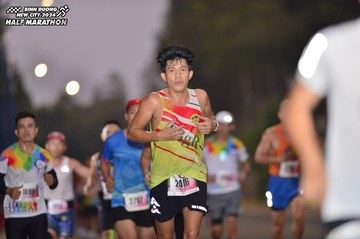 BINH DUONG NEW CITY HALF MARATHON 2024 - Ảnh #1756432