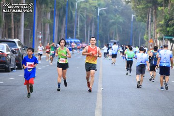 BINH DUONG NEW CITY HALF MARATHON 2024 - Ảnh #1755968