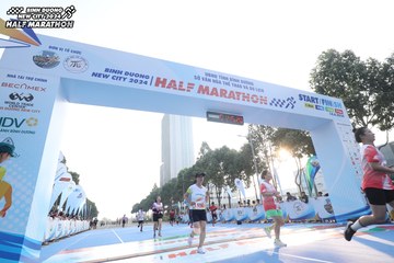 BINH DUONG NEW CITY HALF MARATHON 2024 - Ảnh #1820716