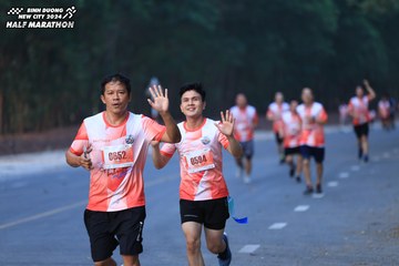 BINH DUONG NEW CITY HALF MARATHON 2024 - Ảnh #1750450