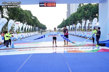 BINH DUONG NEW CITY HALF MARATHON 2024 - Ảnh #1770711