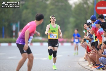 BINH DUONG NEW CITY HALF MARATHON 2024 - Ảnh #1736809