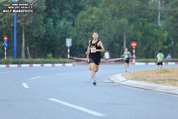 BINH DUONG NEW CITY HALF MARATHON 2024 - Ảnh #1735696
