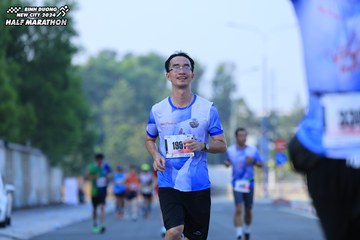 BINH DUONG NEW CITY HALF MARATHON 2024 - Ảnh #1764512