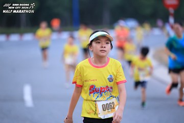 BINH DUONG NEW CITY HALF MARATHON 2024 - Ảnh #1726574