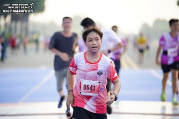 BINH DUONG NEW CITY HALF MARATHON 2024 - Ảnh #1761689