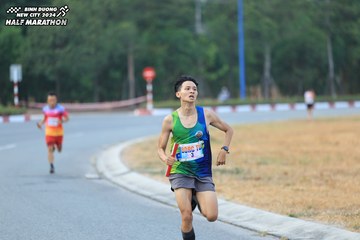 BINH DUONG NEW CITY HALF MARATHON 2024 - Ảnh #1735043